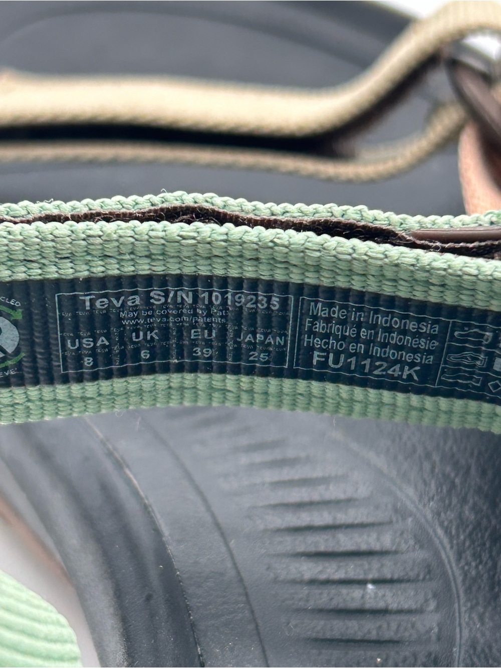 Teva Women’s Hurricane XLT2 Sandals in Basil/Maple Sugar Multi Colorway size 8 - Picture 7 of 7
